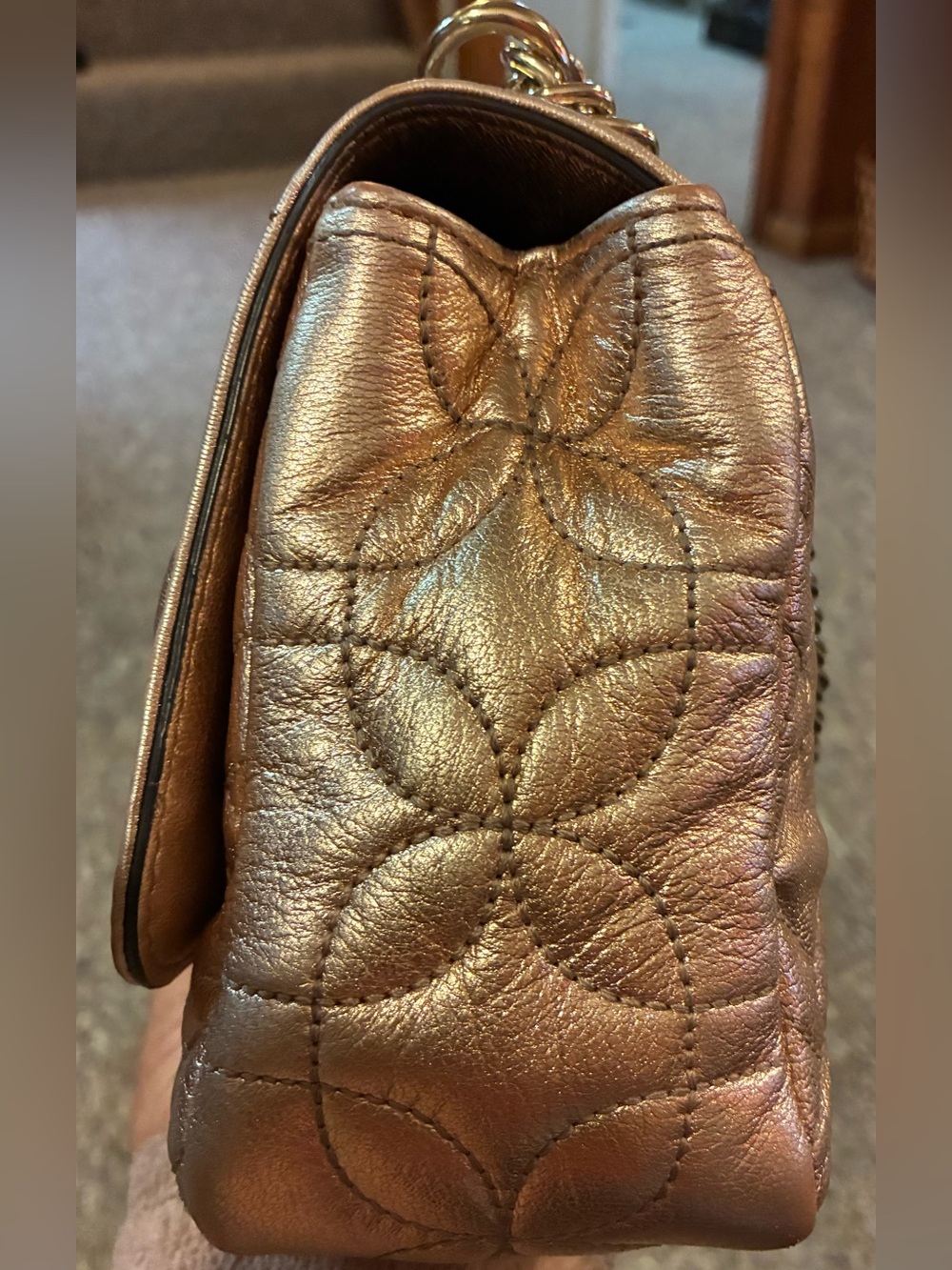 Quilted Metallic Shoulder/Crossbody Bag - Rose Gold - Picture 4 of 8
